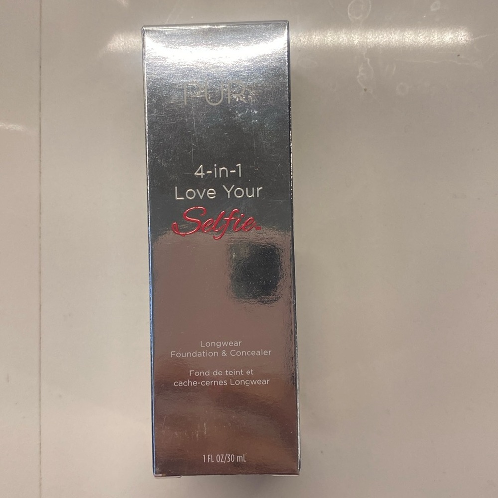 Pür Cosmetics 4 in 1 Love Your Selfie Foundation & Concealer